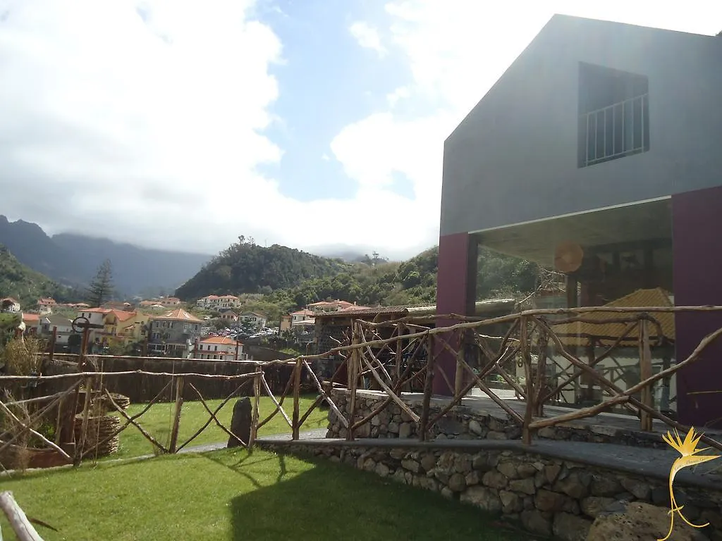 A Casa Estrelicia-Dourada Garces Villa São Vicente 0*,  Portekiz